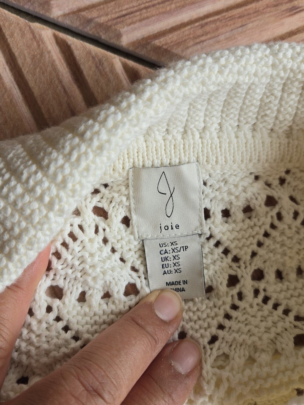 Joie Cream Crochet K itted Button-Front Women's Sweater Cardigan XS-S - Picture 3 of 6